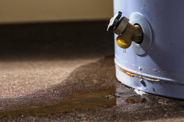 Best 24/7 water damage repair  in Beckett Ridge, OH